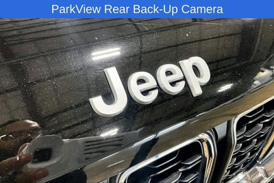 2025 Jeep Grand Cherokee Laredo X 4x4