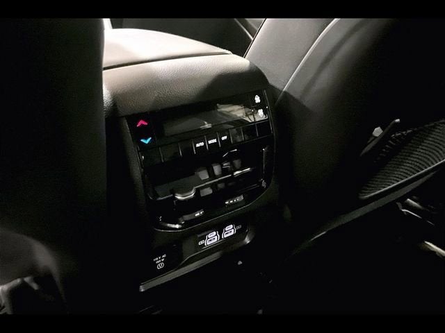 2022 Jeep Grand Cherokee L Altitude 4x4