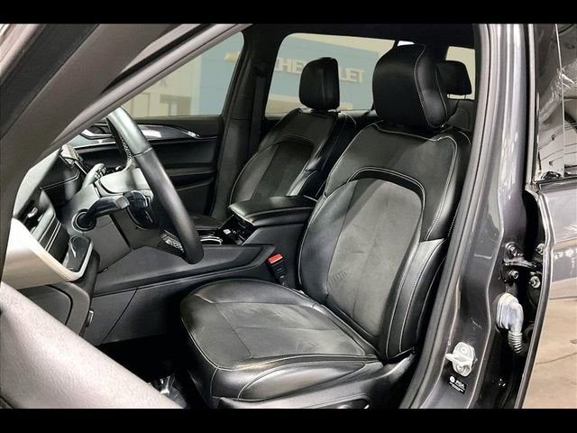 2022 Jeep Grand Cherokee L Altitude 4x4