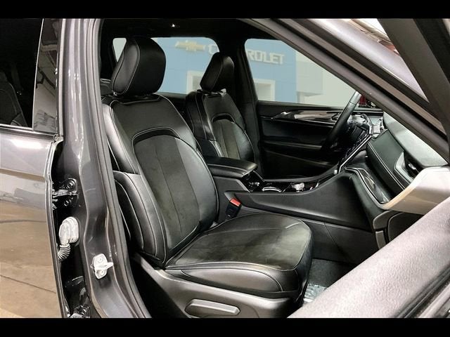 2022 Jeep Grand Cherokee L Altitude 4x4