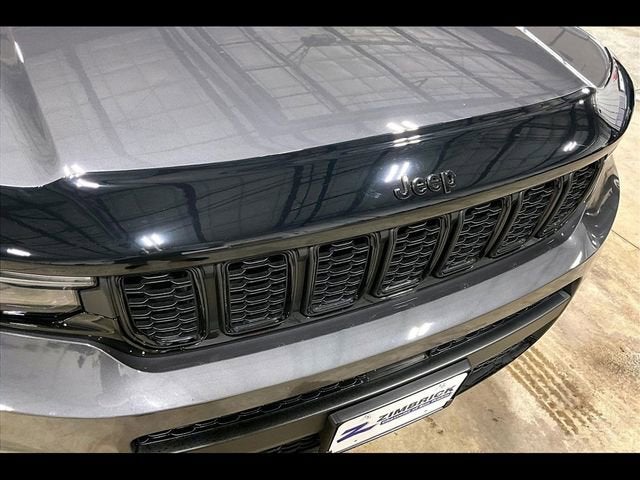 2022 Jeep Grand Cherokee L Altitude 4x4