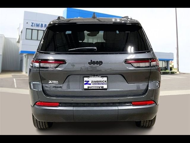 2022 Jeep Grand Cherokee L Altitude 4x4