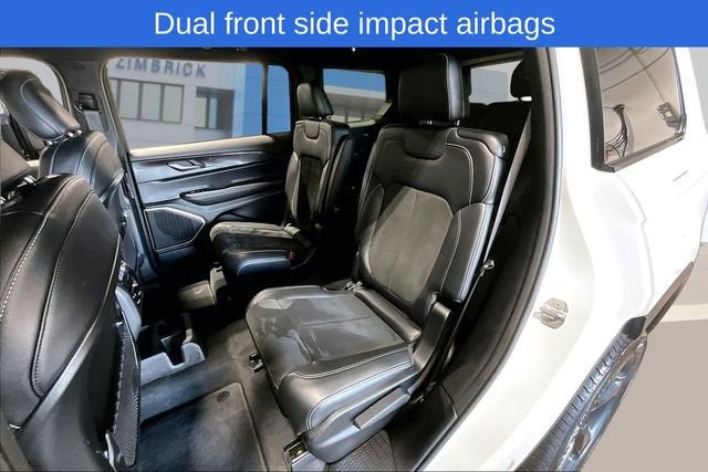 2022 Jeep Grand Cherokee L Altitude 4x4