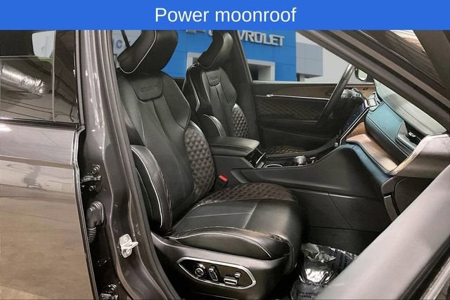 2023 Jeep Grand Cherokee L Summit 4x4