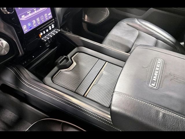 2019 RAM 1500 Limited Crew Cab 4x4 5'7" Box