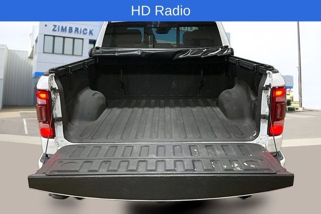 2021 RAM 1500 Laramie Crew Cab 4x4 5'7" Box