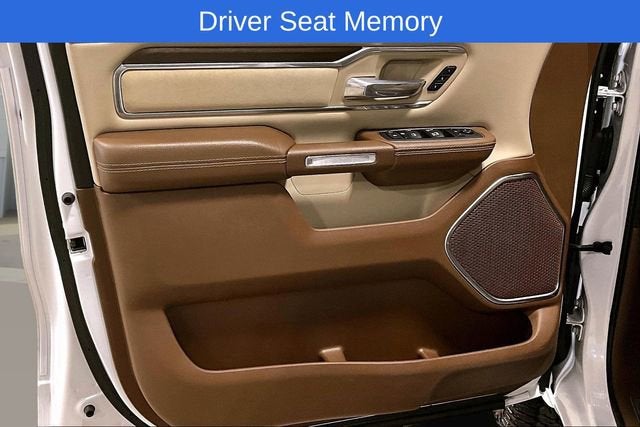 2021 RAM 1500 Laramie Crew Cab 4x4 5'7" Box