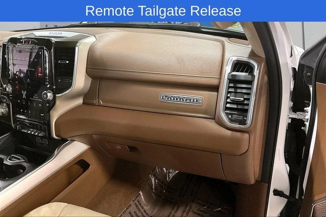 2021 RAM 1500 Laramie Crew Cab 4x4 5'7" Box