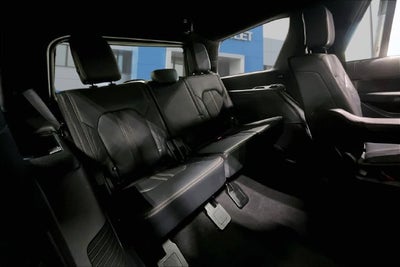 2024 Ford Expedition Platinum