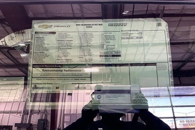 2025 Chevrolet Silverado EV RST - Max Range