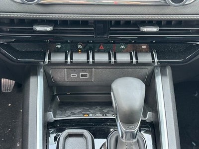 2025 Chevrolet Colorado WT/LT