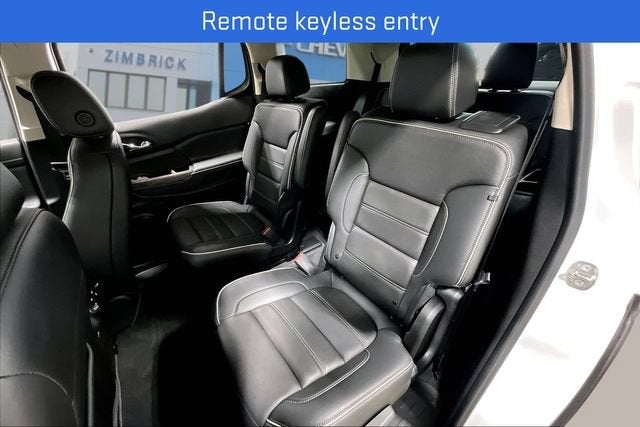 2022 GMC Acadia Denali