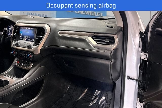 2022 GMC Acadia Denali