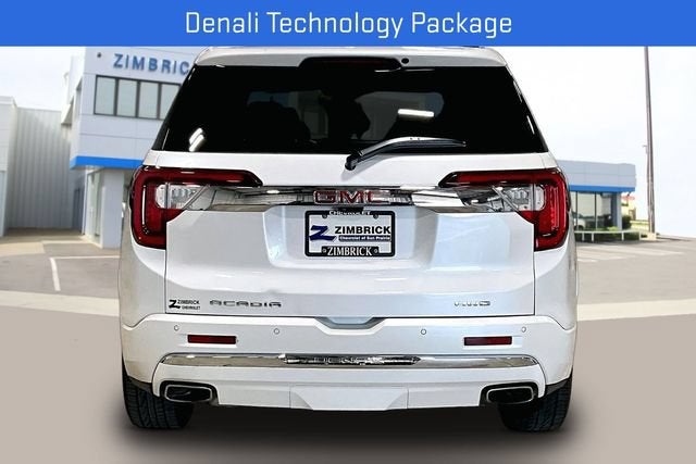 2022 GMC Acadia Denali