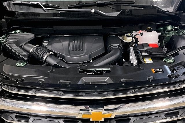 2027 Chevrolet Traverse LT - Photo 11