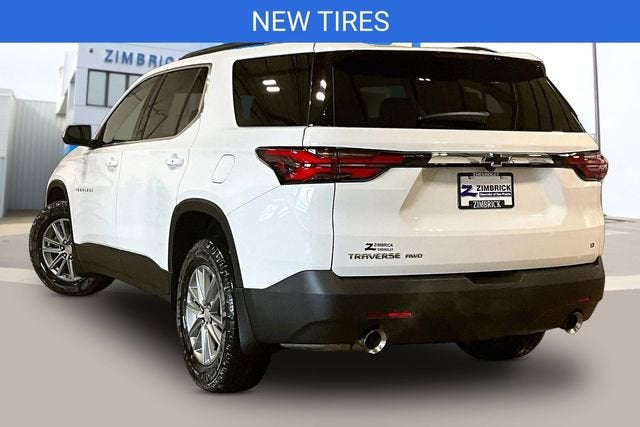 2023 Chevrolet Traverse LT Cloth