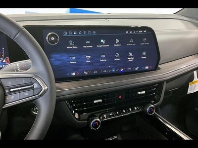 2025 Chevrolet Suburban LT