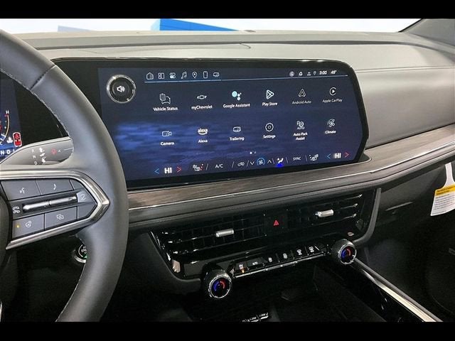 2025 Chevrolet Suburban LT