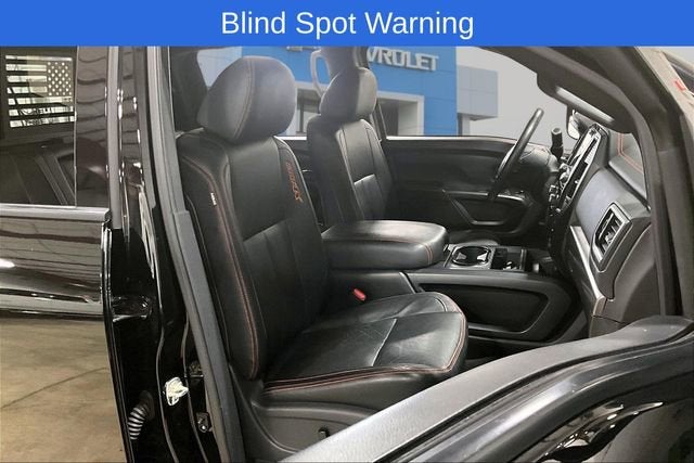 2020 Nissan TITAN Crew Cab PRO-4X 4x4