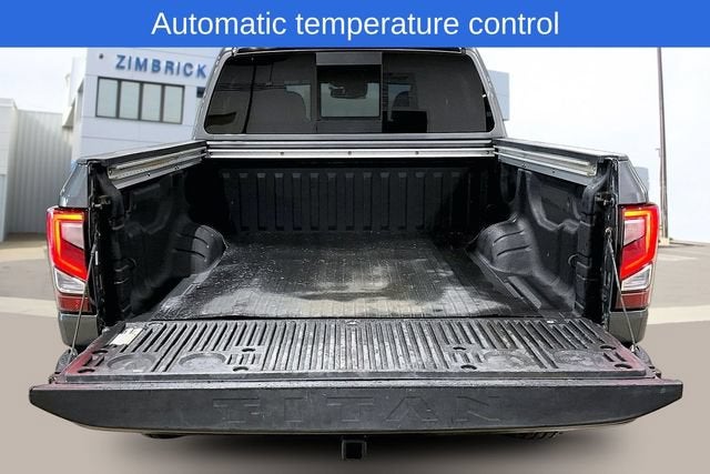 2020 Nissan TITAN Crew Cab PRO-4X 4x4
