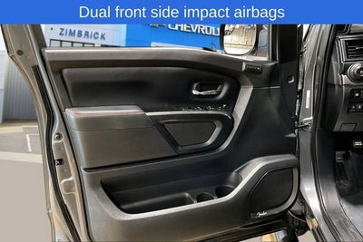 2020 Nissan TITAN Crew Cab PRO-4X 4x4
