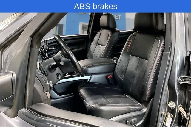 2020 Nissan TITAN Crew Cab PRO-4X 4x4
