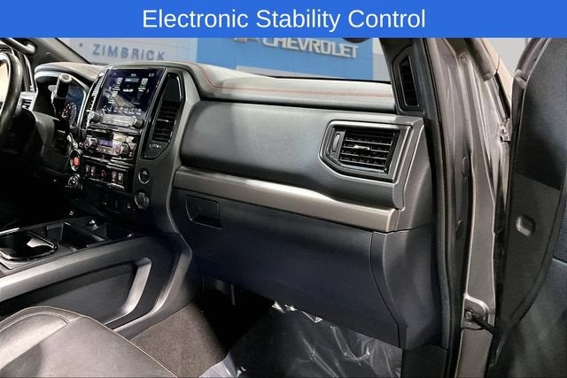 2020 Nissan TITAN Crew Cab PRO-4X 4x4