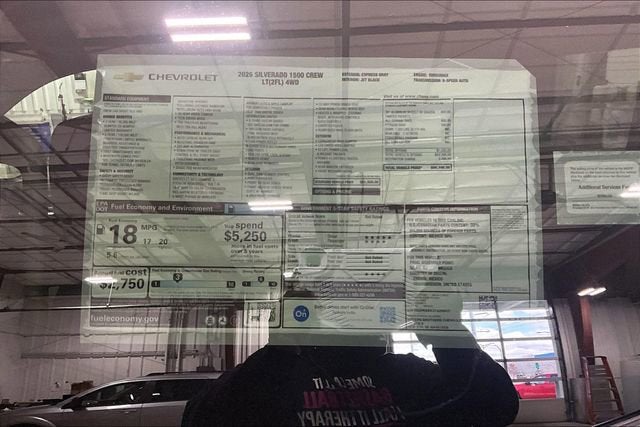 2026 Chevrolet Silverado 1500 LT (2FL)