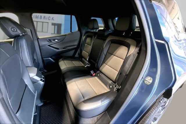 2027 Chevrolet Equinox LT - Photo 10