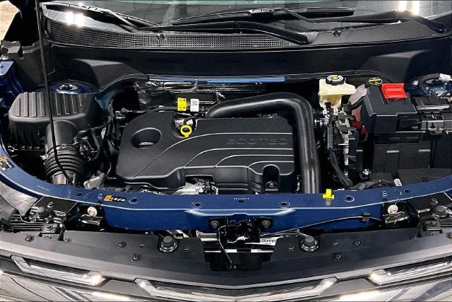 2027 Chevrolet Equinox LT - Photo 11