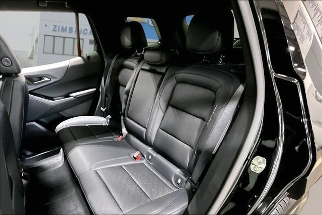 2027 Chevrolet Equinox LT - Photo 10
