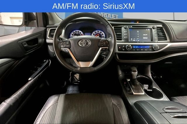 2016 Toyota Highlander LE V6