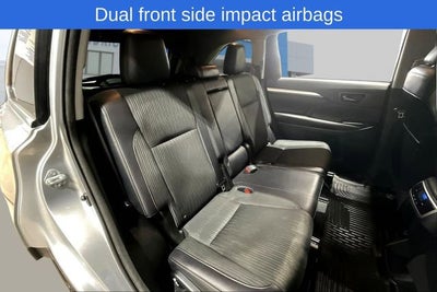 2016 Toyota Highlander LE V6