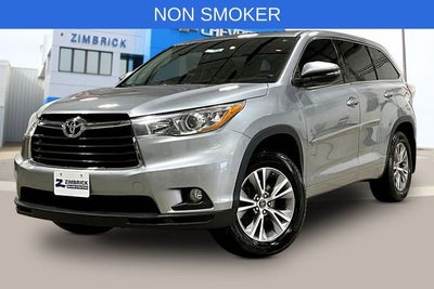 2016 Toyota Highlander LE V6