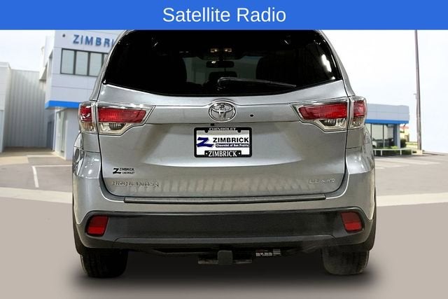 2016 Toyota Highlander LE V6