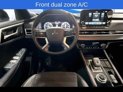 2023 Mitsubishi Outlander SE Black Edition 2WD