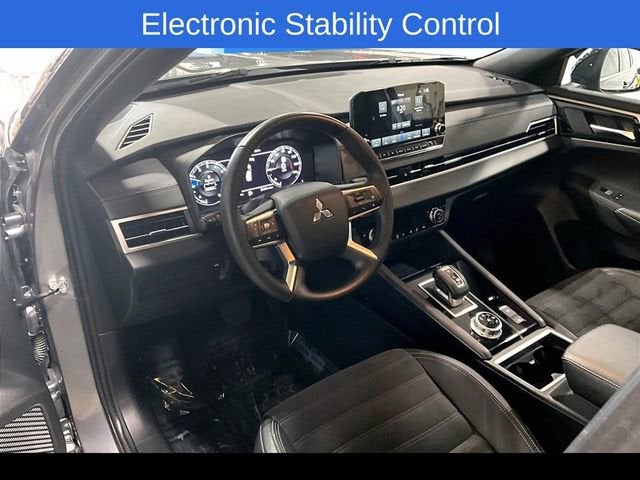 2023 Mitsubishi Outlander SE Black Edition 2WD