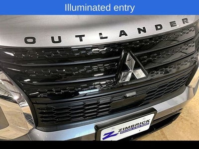 2023 Mitsubishi Outlander SE Black Edition 2WD