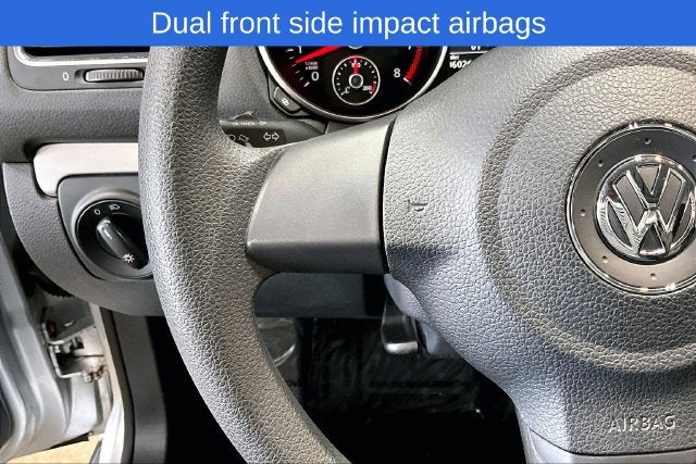 2011 Volkswagen Golf 2.5L 4-Door